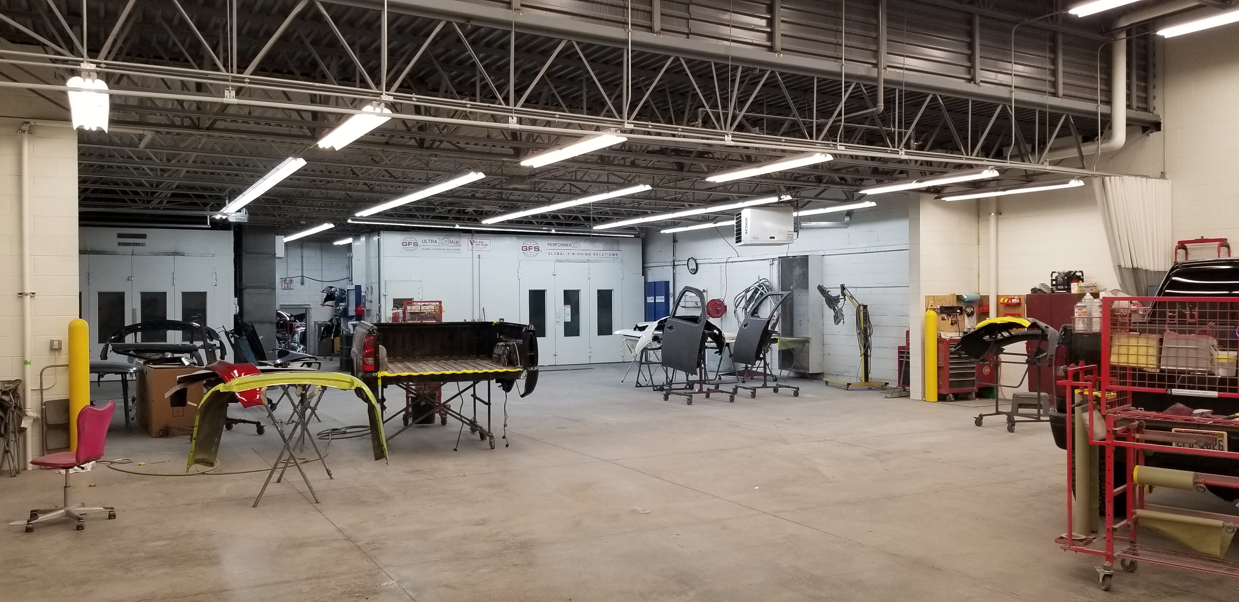 Van Eck Auto Body gallery 7