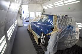D M Auto Body gallery 6