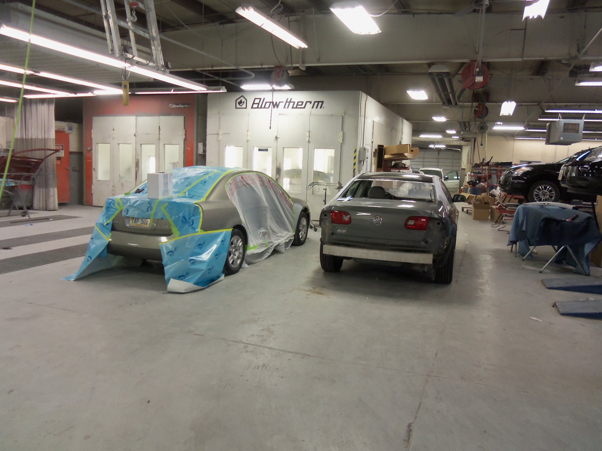 Tracy's Body Shop South gallery 3