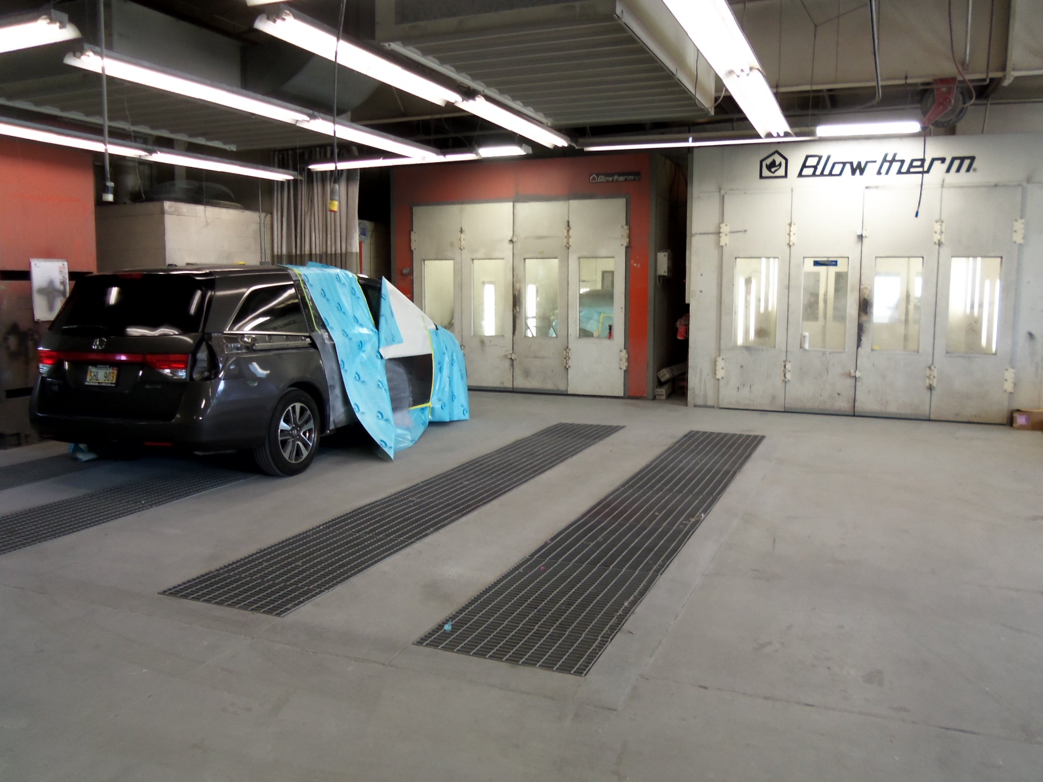 Tracy's Body Shop South gallery 6
