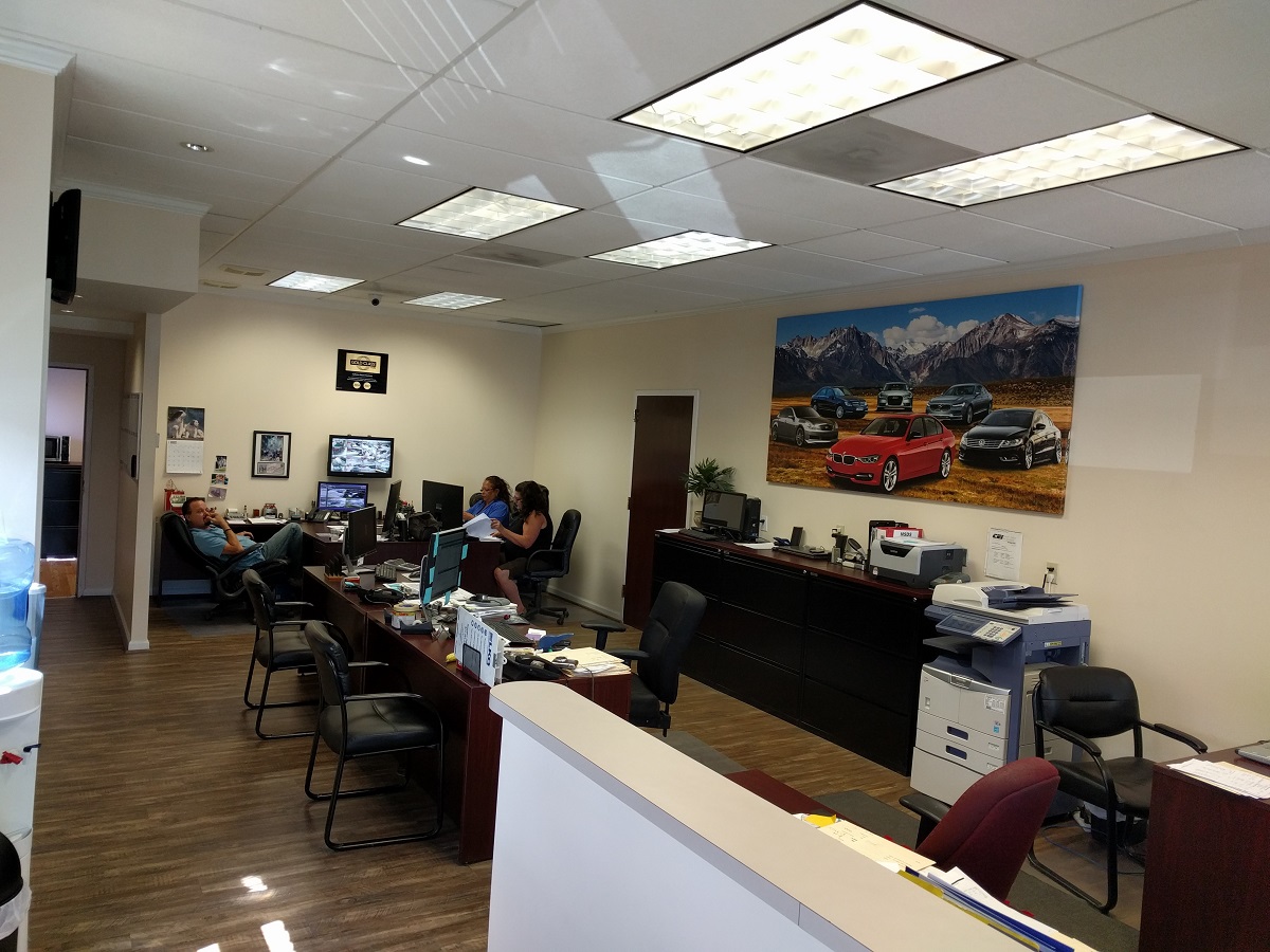 Sands Point Auto Body, Ltd. gallery 2