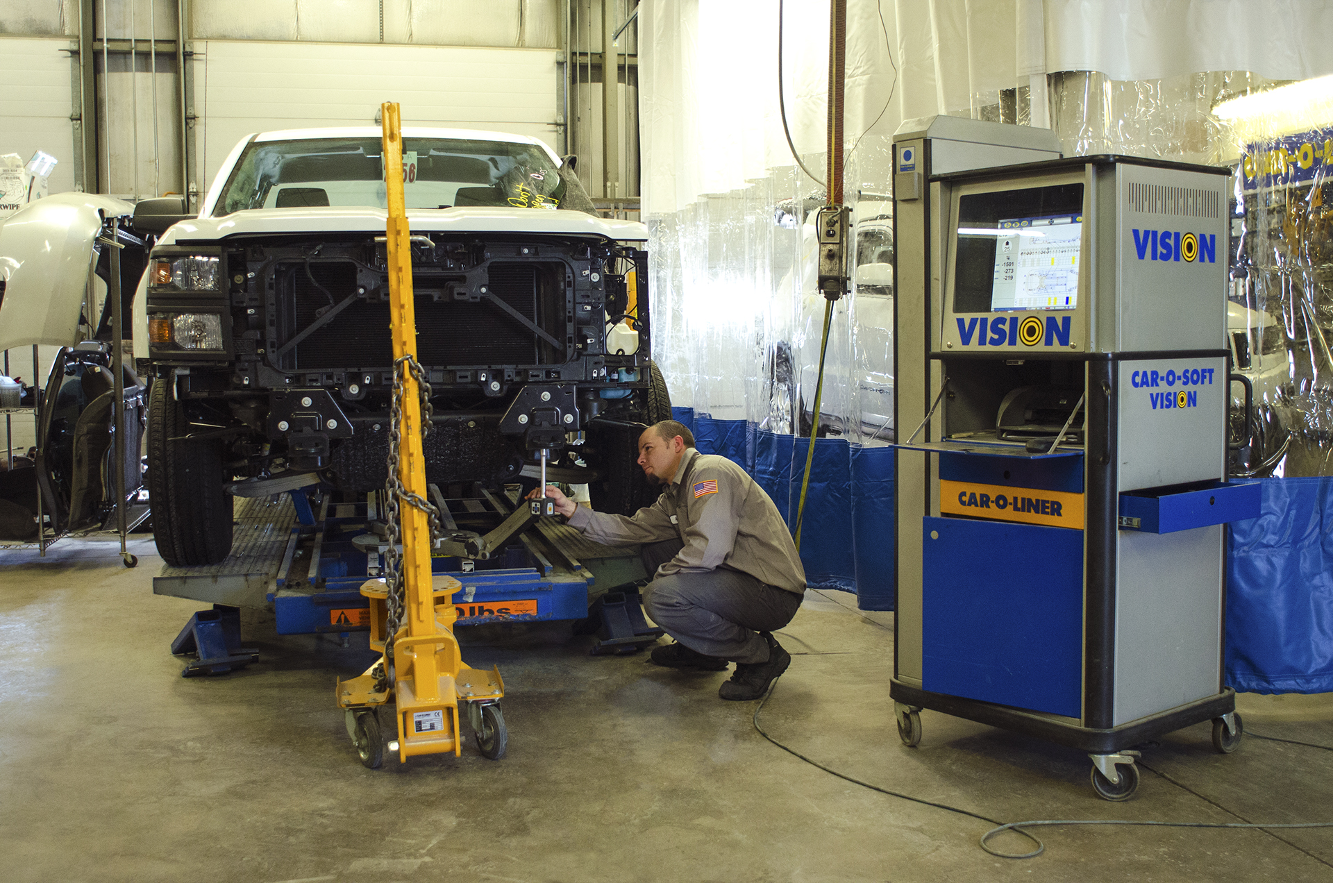 Rob's Automotive Collision Center gallery 6