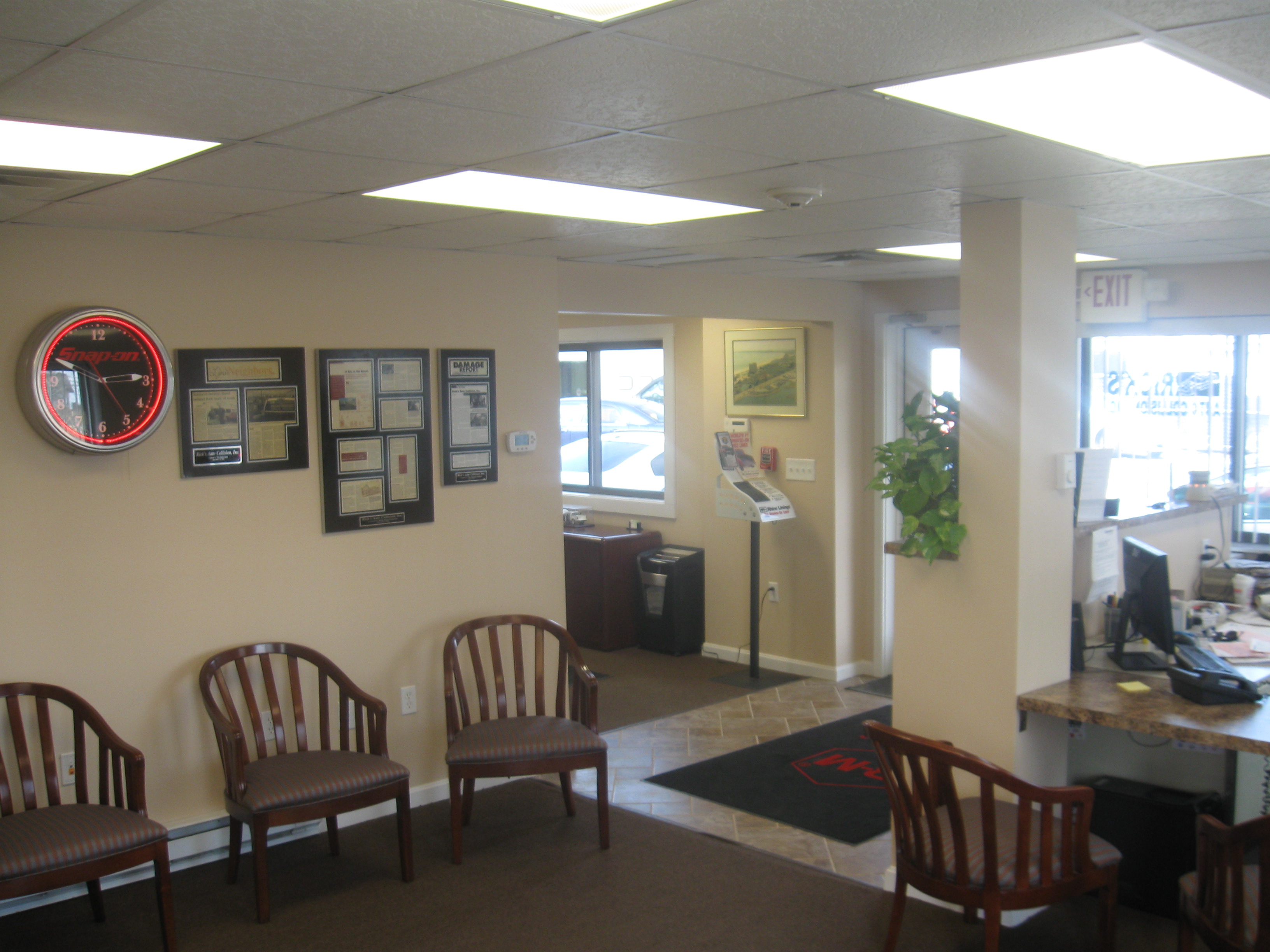 Rick's Auto Collision gallery 2