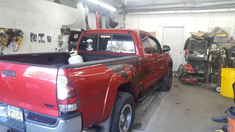 PJ's Auto Body gallery 2