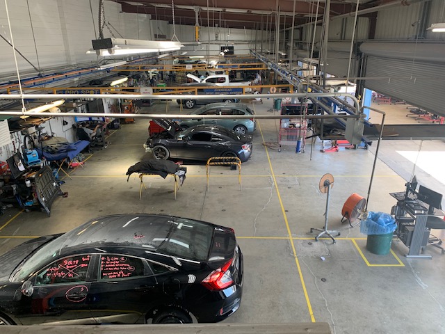 Oka's Auto Body gallery 3