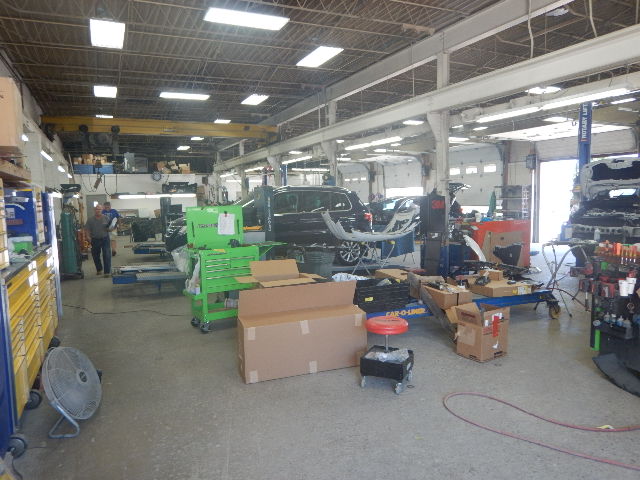 Moorehouse Body Shop Inc. gallery 5