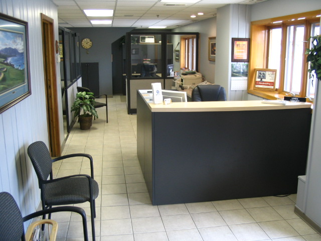Marvs Body Shop gallery 2
