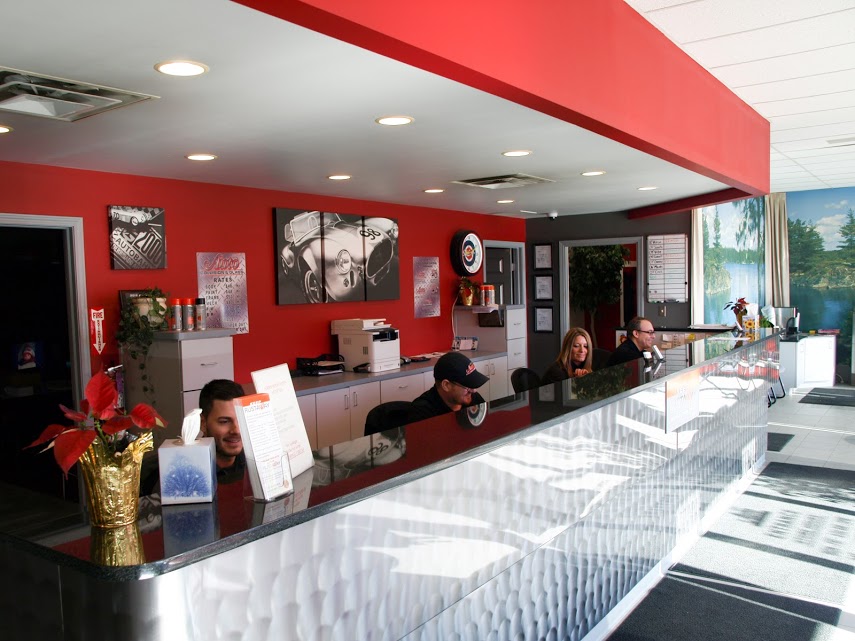 Auto Collision & Glass - Niagara Falls gallery 2
