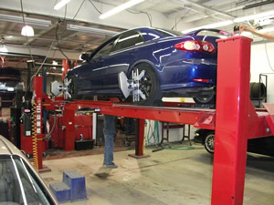 Hendrick Collision Center of Kansas City gallery 5
