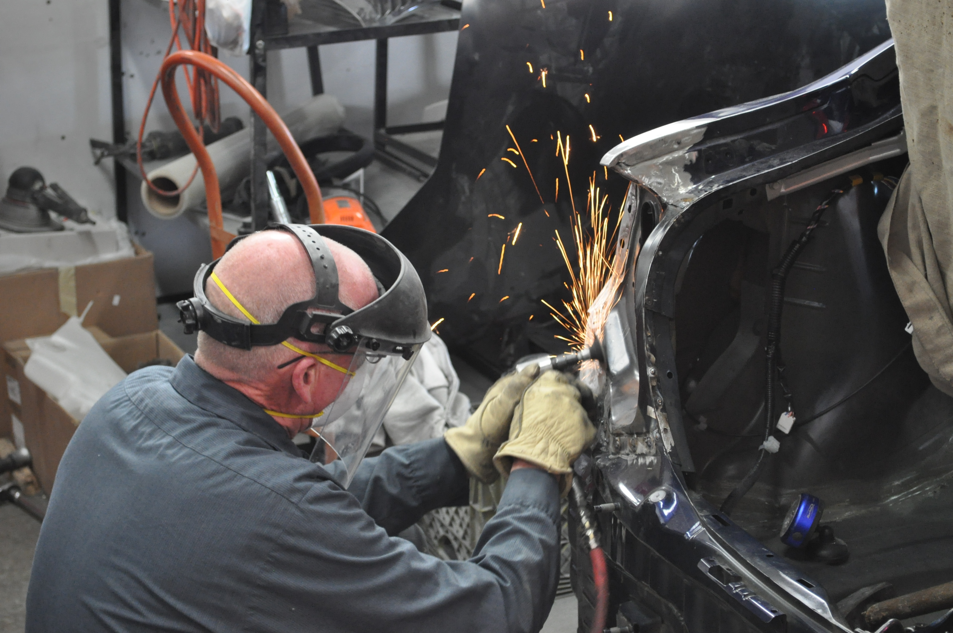 Hi-Quality Auto Body Inc. gallery 4