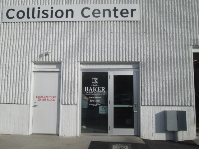 Baker Collision Center - Charleston