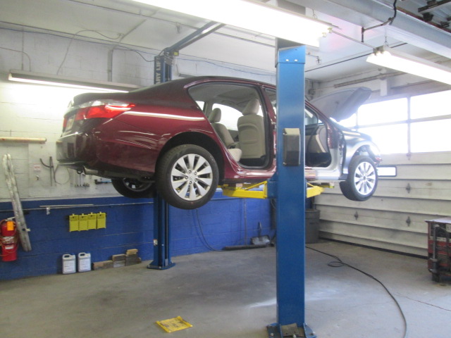 Francesco Auto Body Inc gallery 6