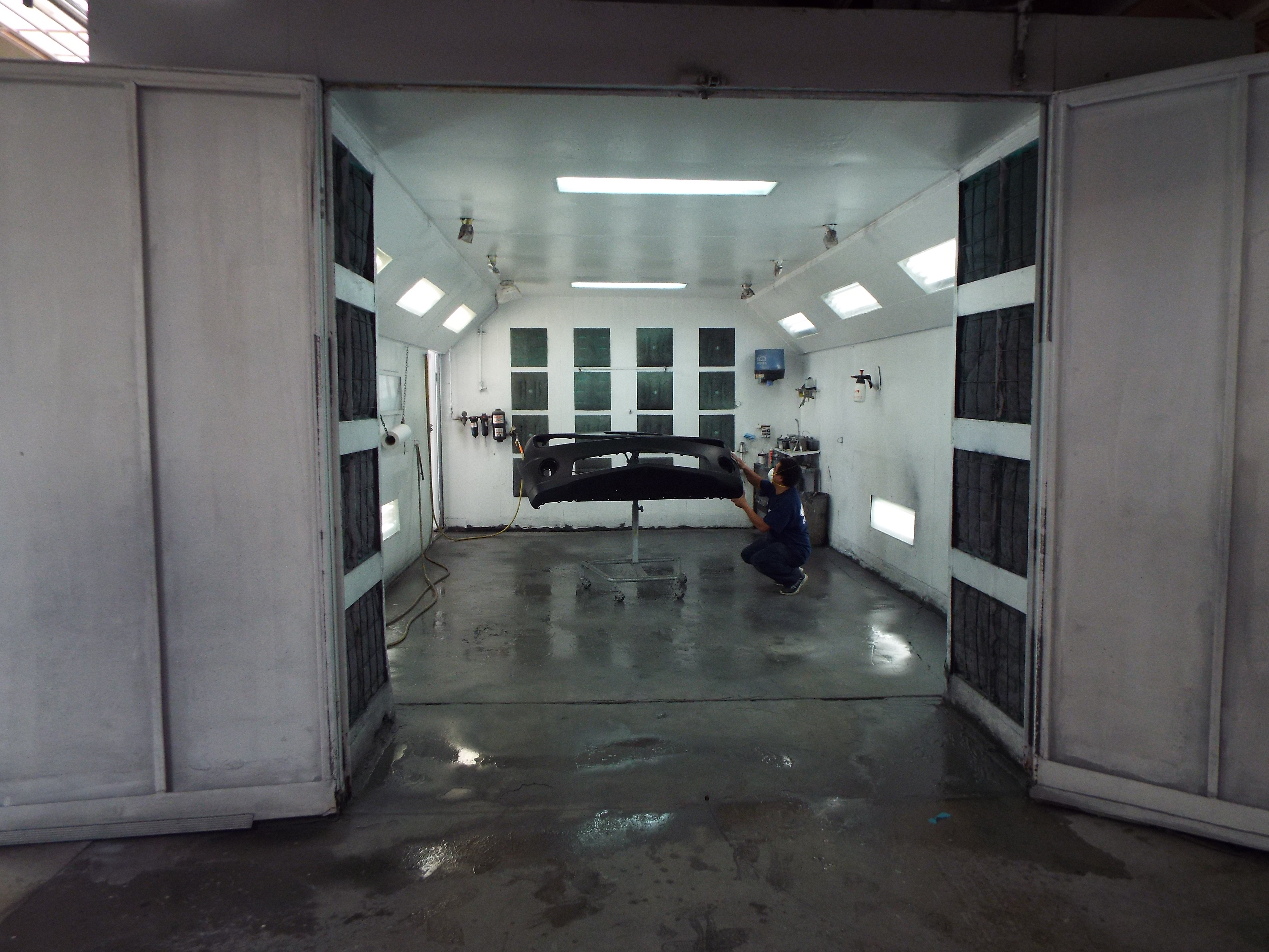South Bay Collision Center gallery 7