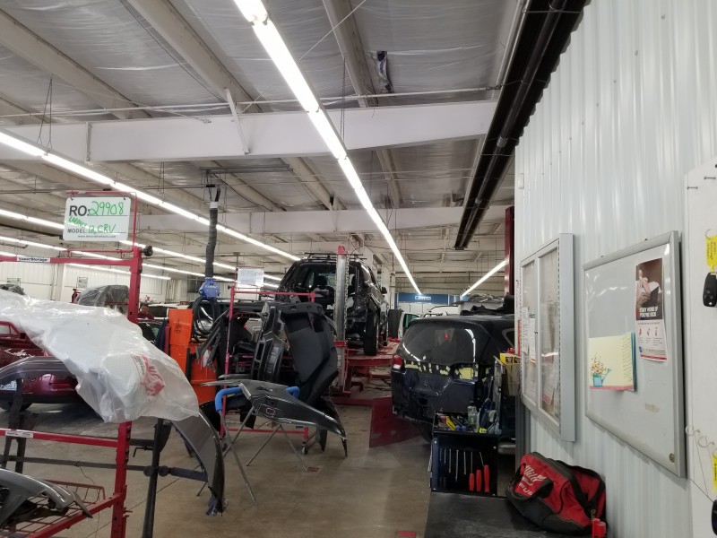 Elm Grove Collision Center gallery 3