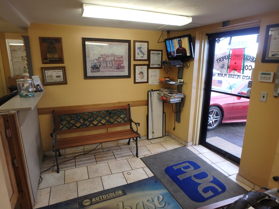 Executive Expert Collision gallery 2