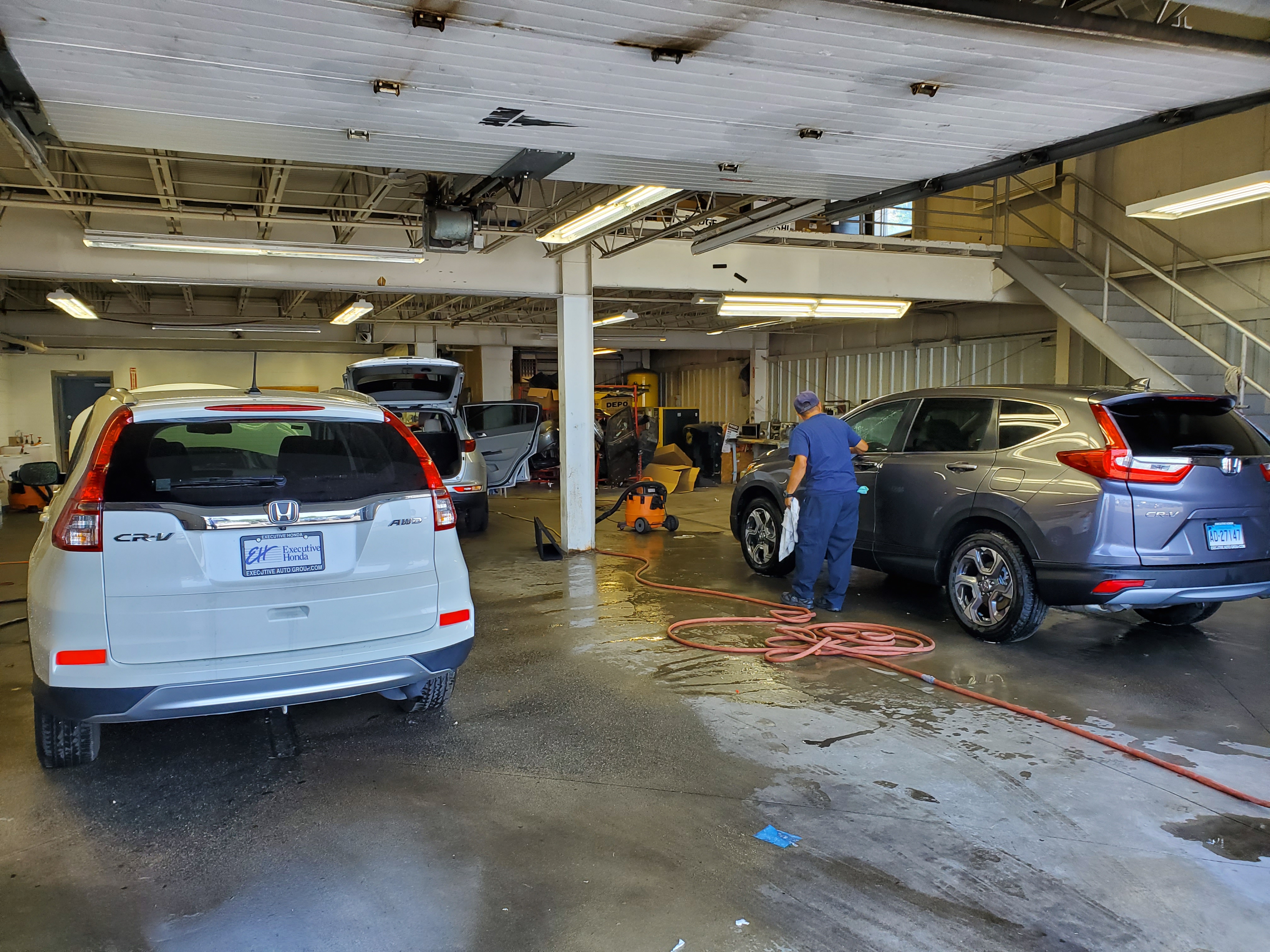 Executive Collision Center gallery 4