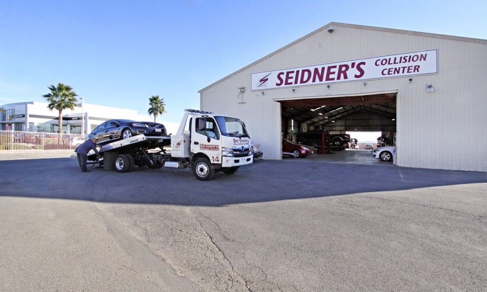 Seidner's Collision Centers - Perris gallery 3