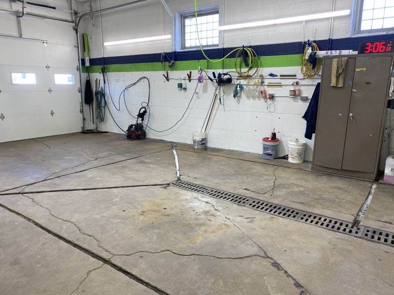 Collision Service Center gallery 4