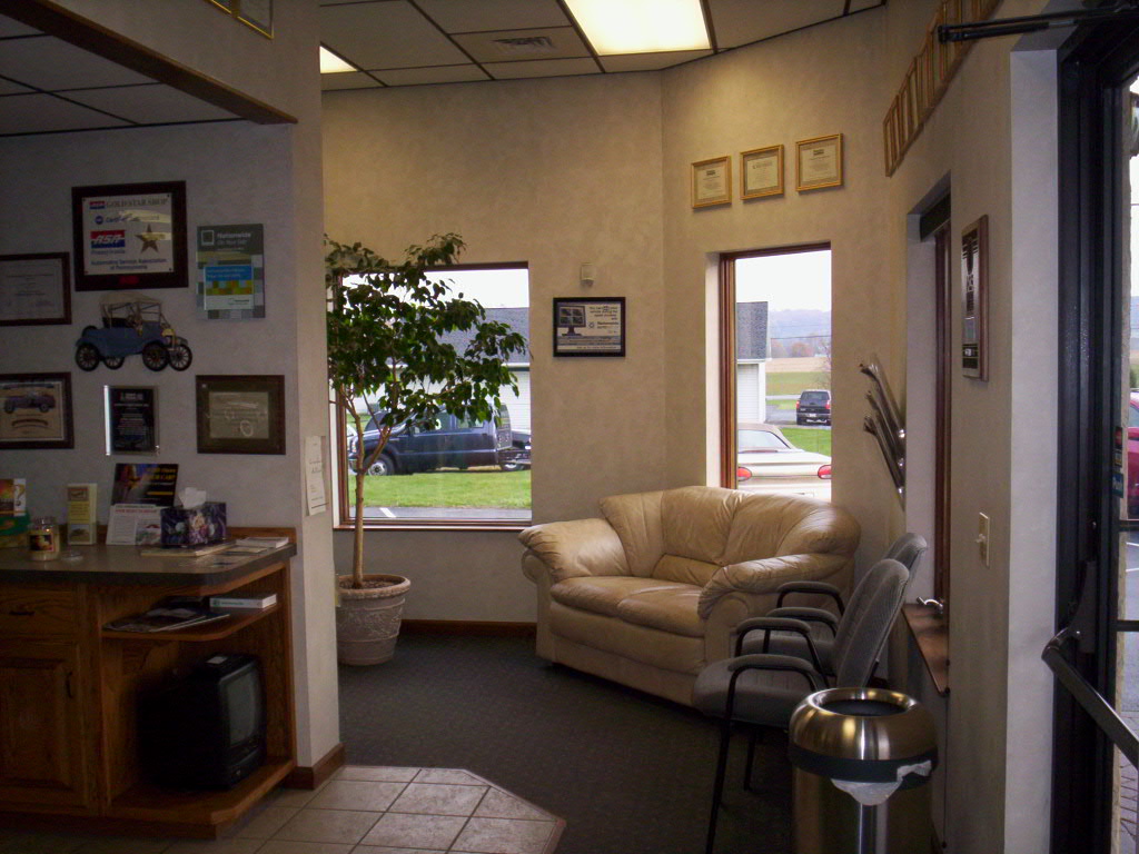 Barry's Paint Shop Inc. gallery 2