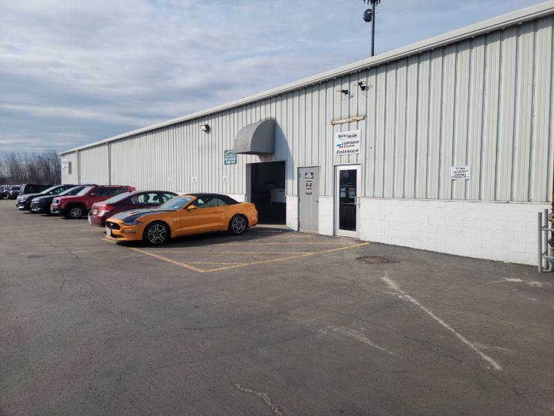 West Herr Collision Center of Lockport