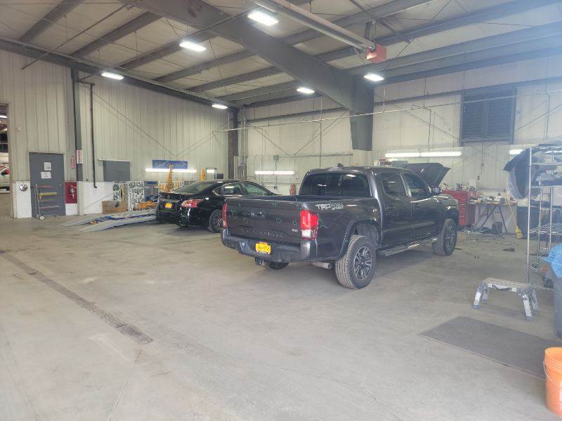 West Herr Collision Center of Lockport gallery 5