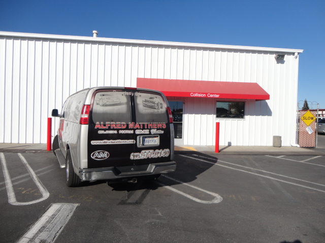 Alfred Matthews Collision Centers gallery 5