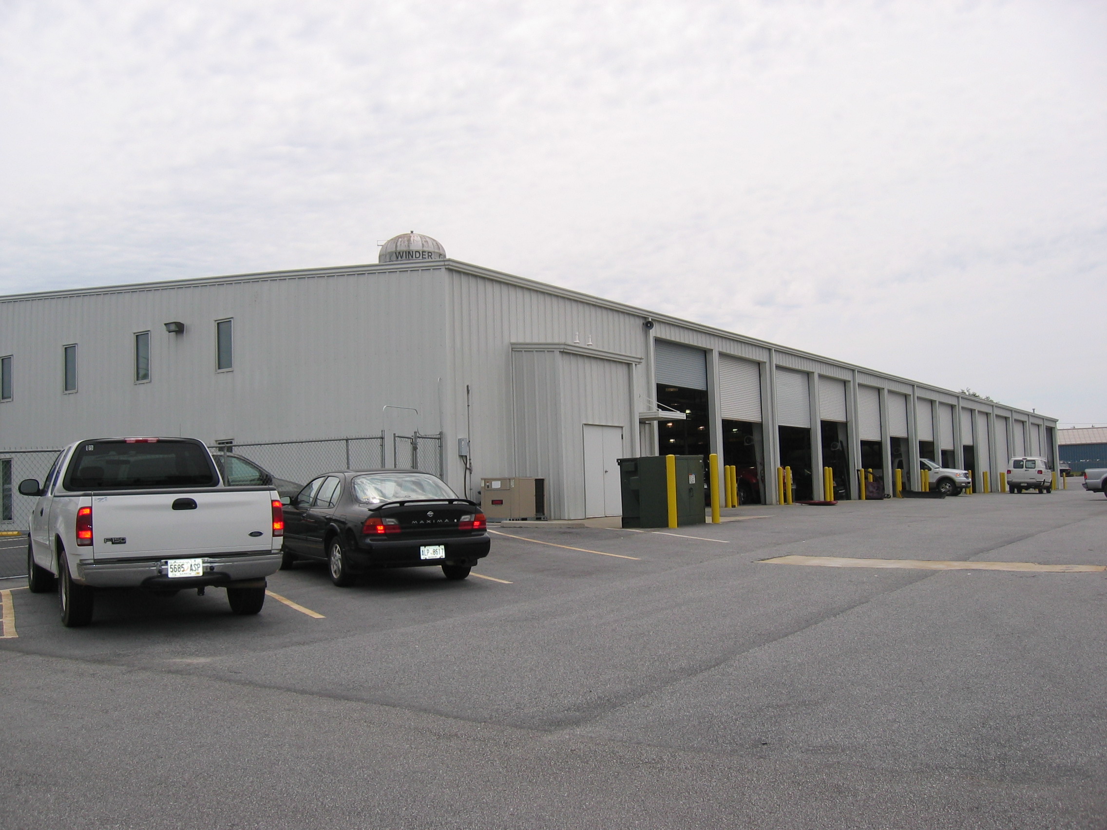 Akins Ford Collision Center gallery 3