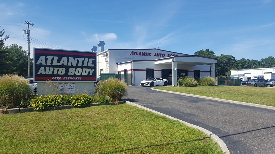 Atlantic Auto Body gallery 1