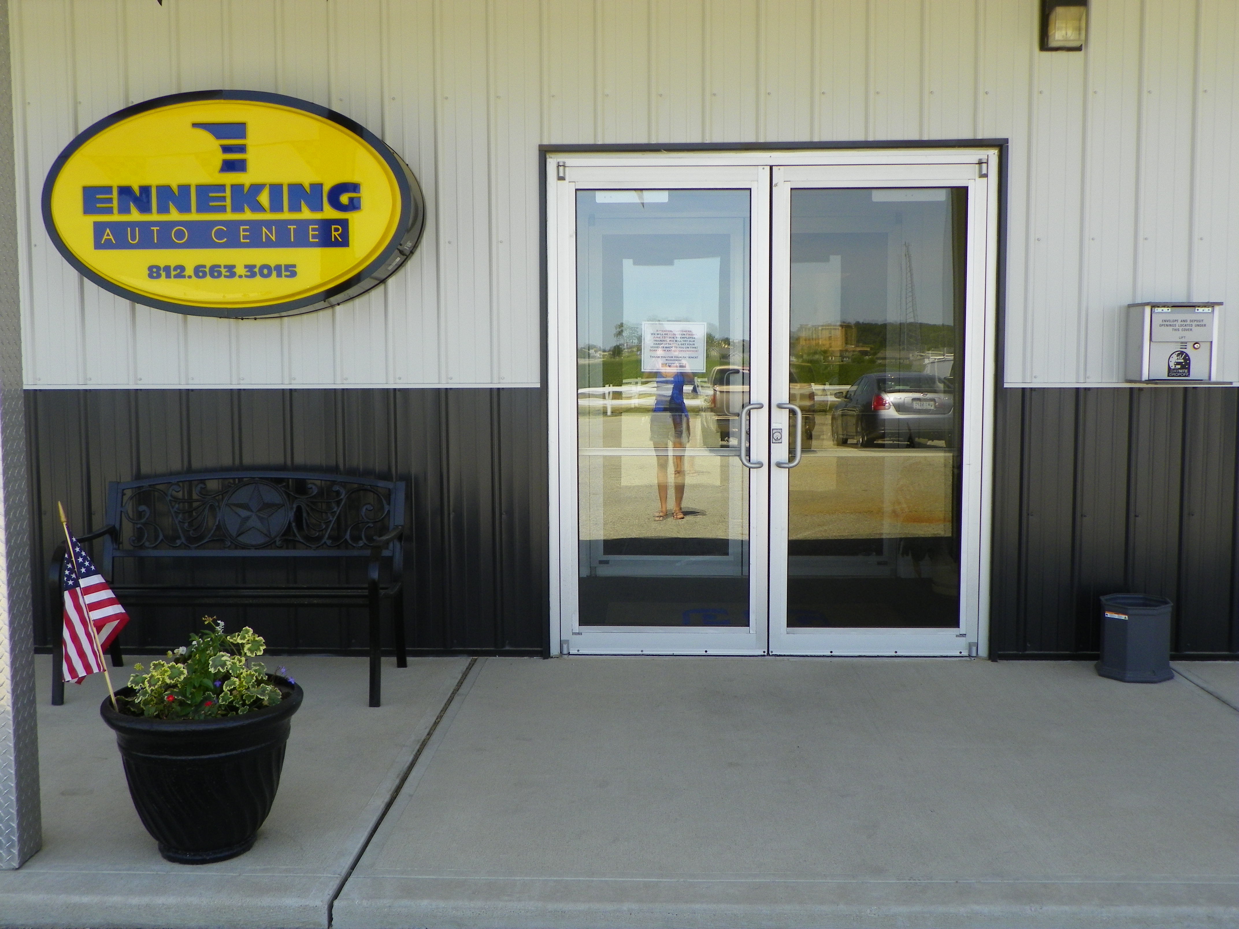 Enneking Auto Body gallery 6