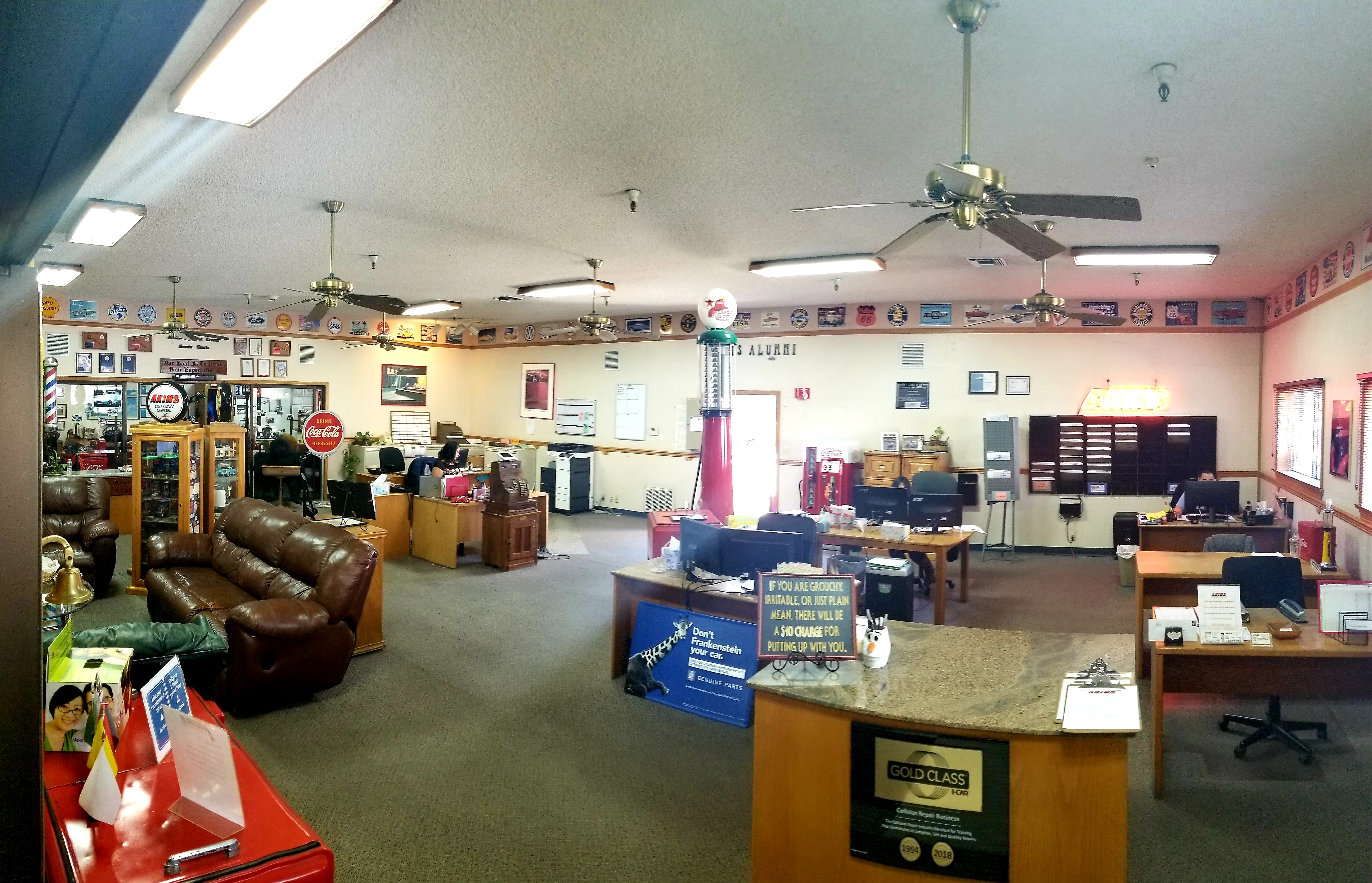 Akins Collision Center of Santa Clara gallery 2