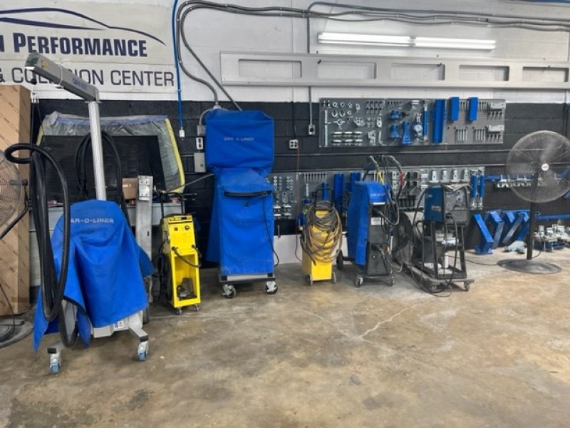Pazi Performance Auto Center Inc gallery 3
