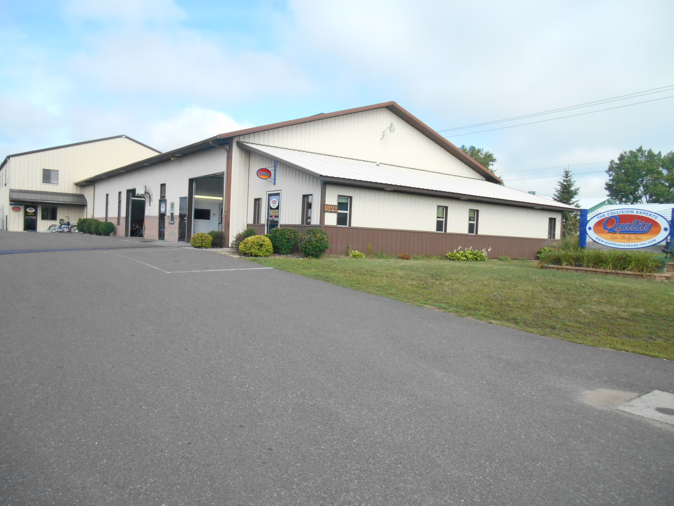 Quality Auto Body, Inc. gallery 1