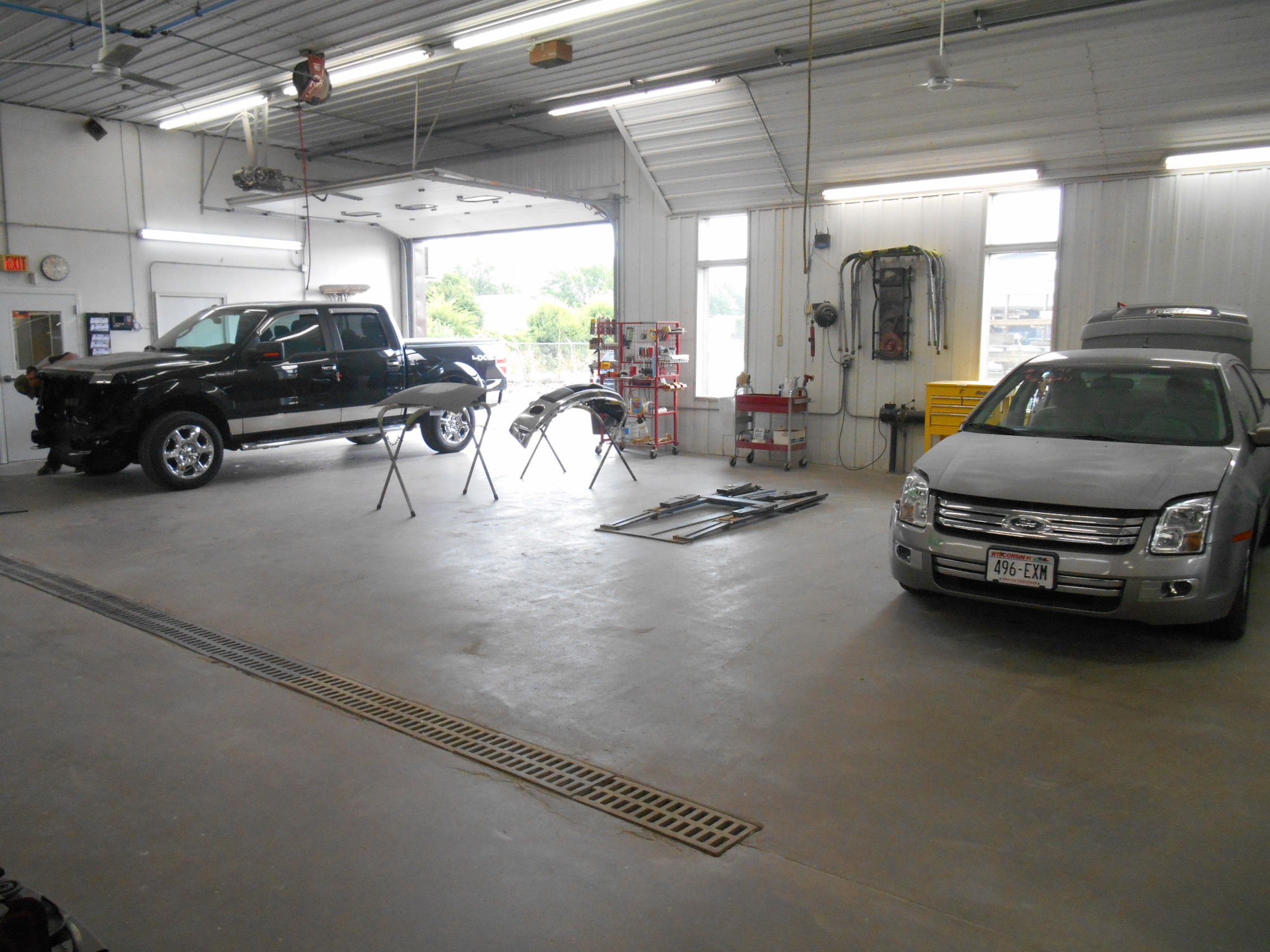 Quality Auto Body, Inc. gallery 7