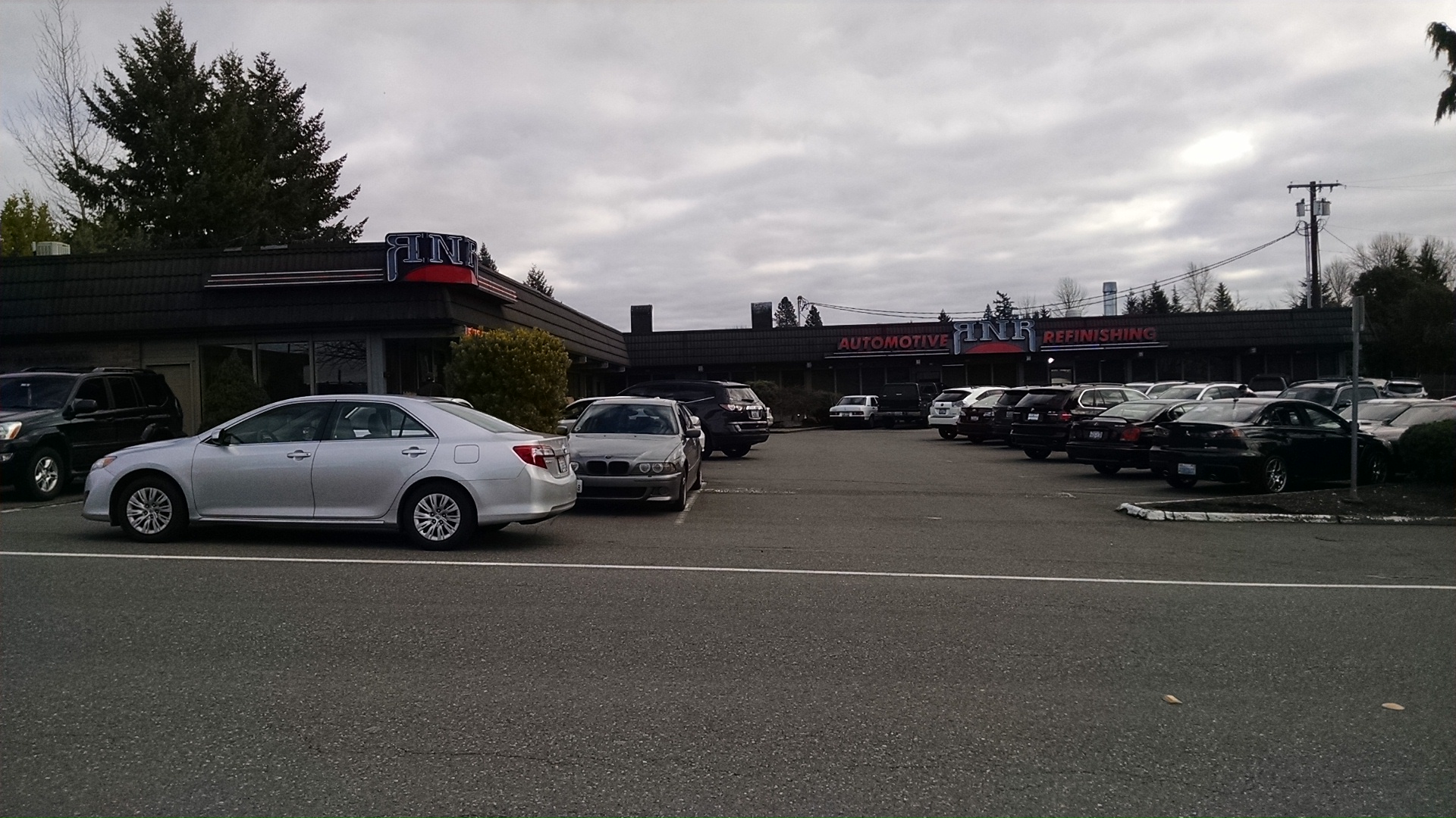 R N R AUTOMOTIVE gallery 1