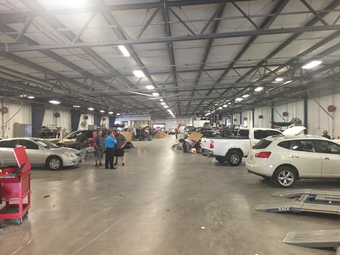 Trophy Nissan Collision Center gallery 5