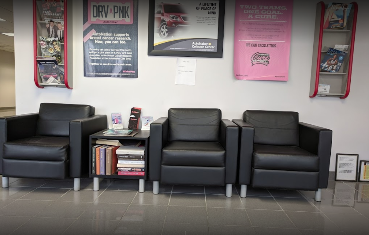 AutoNation Collision Center Memphis gallery 3