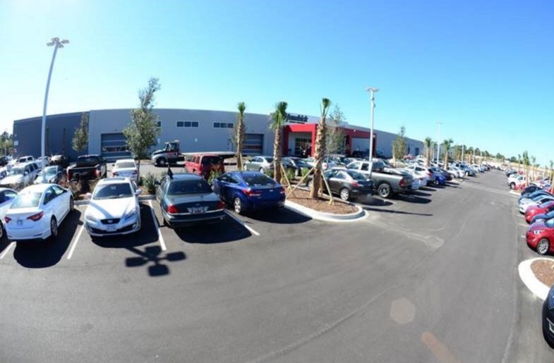 Hendrick Luxury Collision Center Charleston