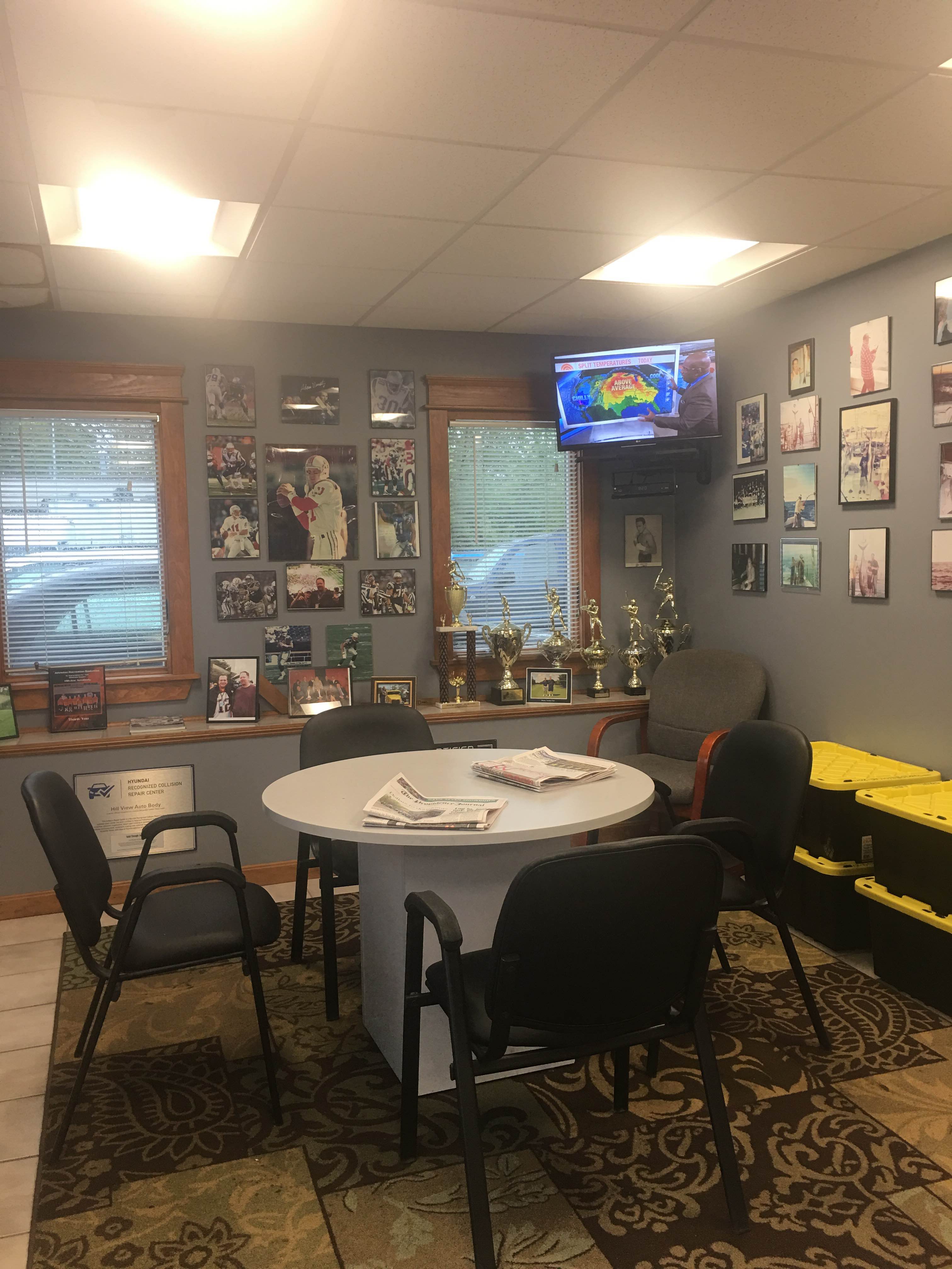 HILL VIEW Autobody gallery 3