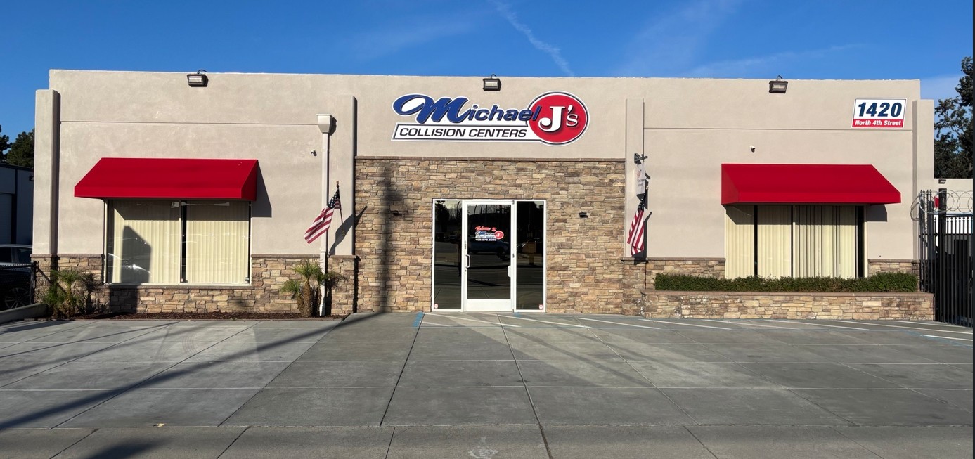 Michael J's Body Shop gallery 1