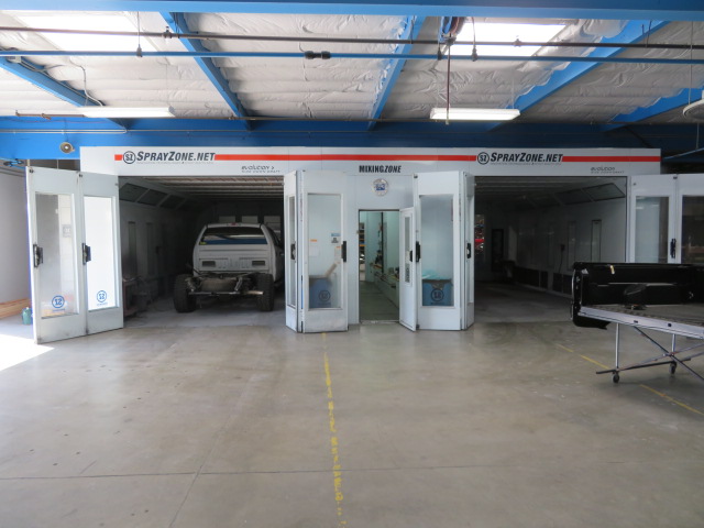 Michael J's Body Shop gallery 5