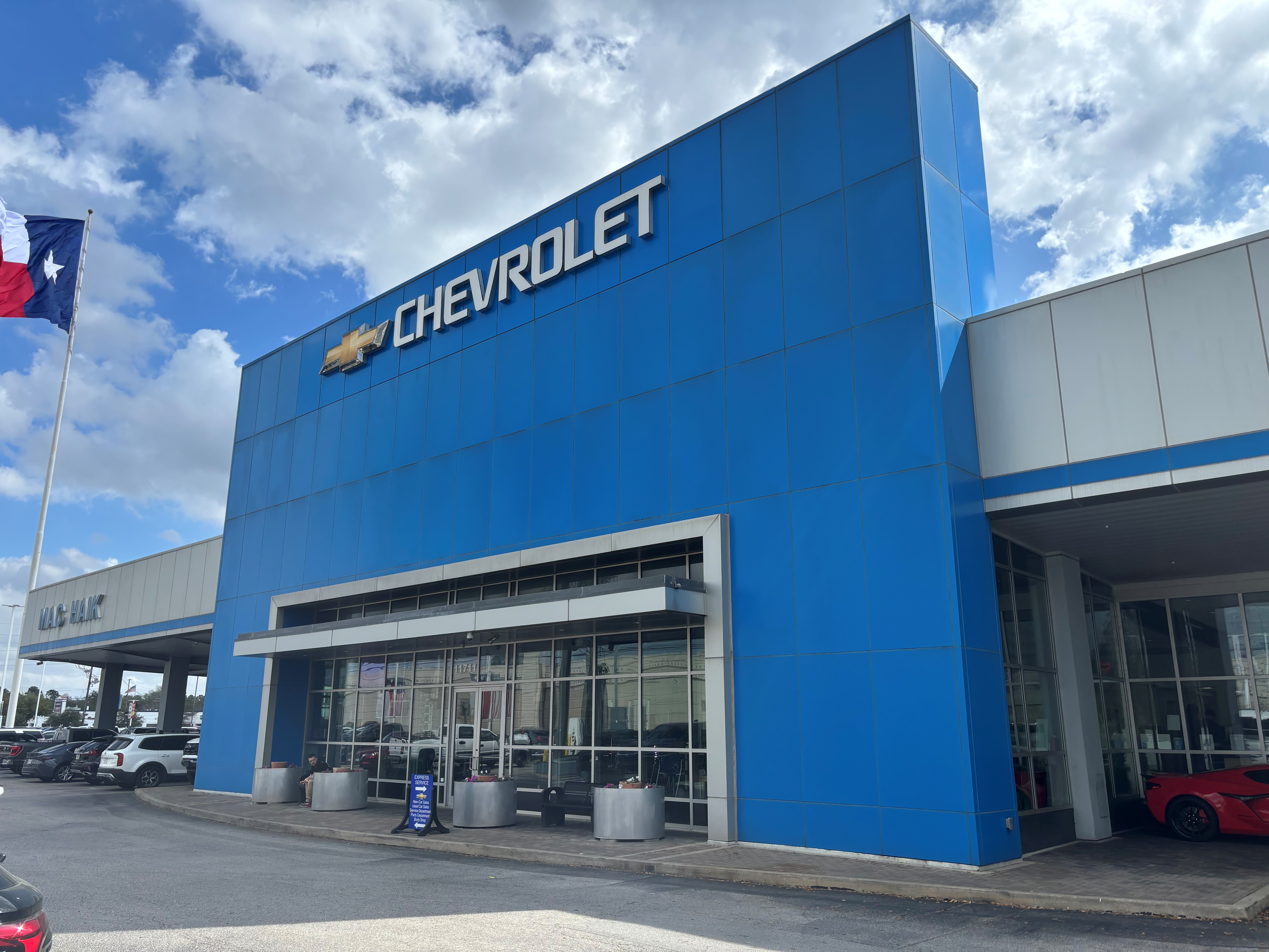 Mac Haik Chevrolet Body Shop