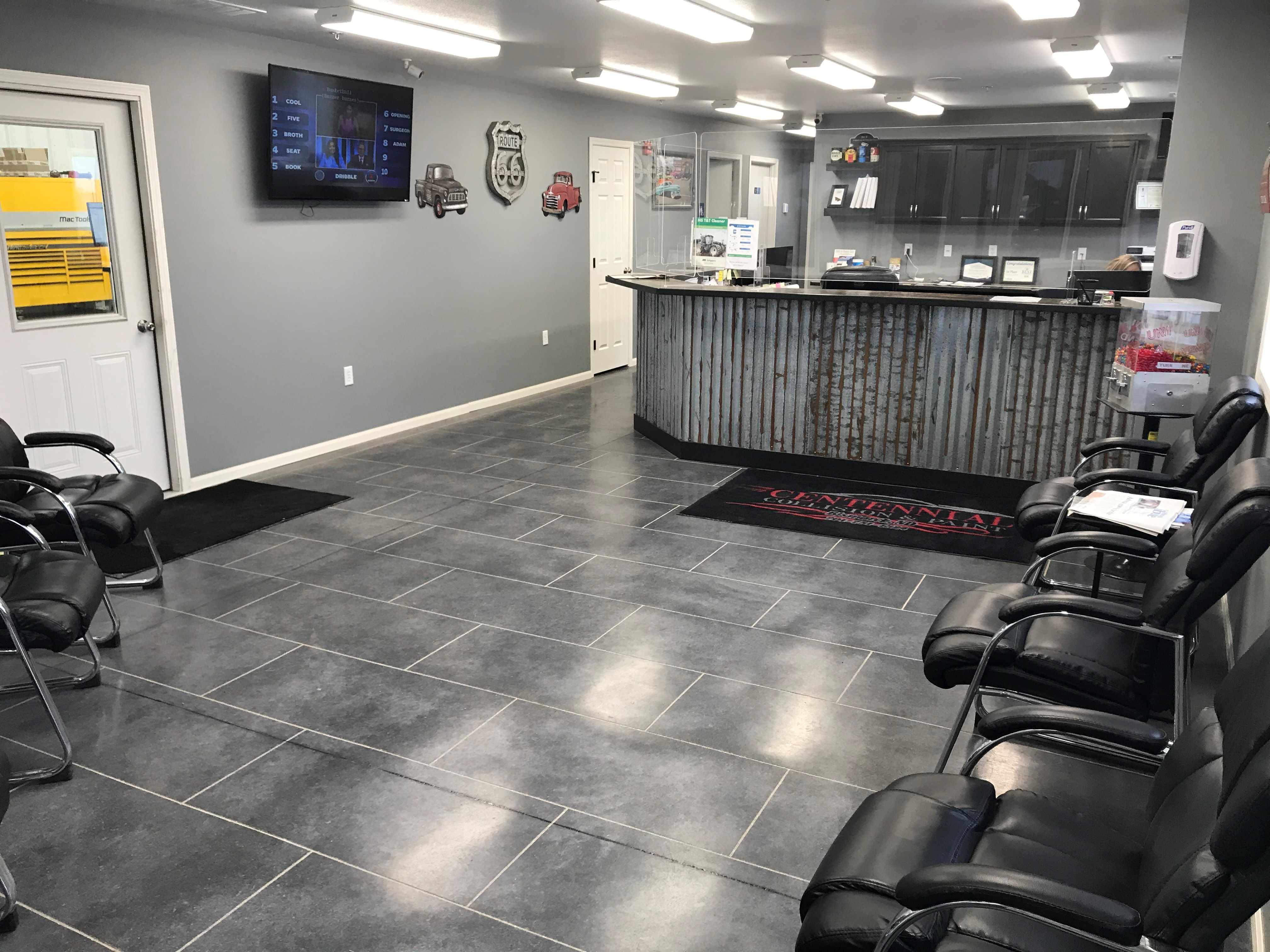 Centennial Collision & Paint gallery 2
