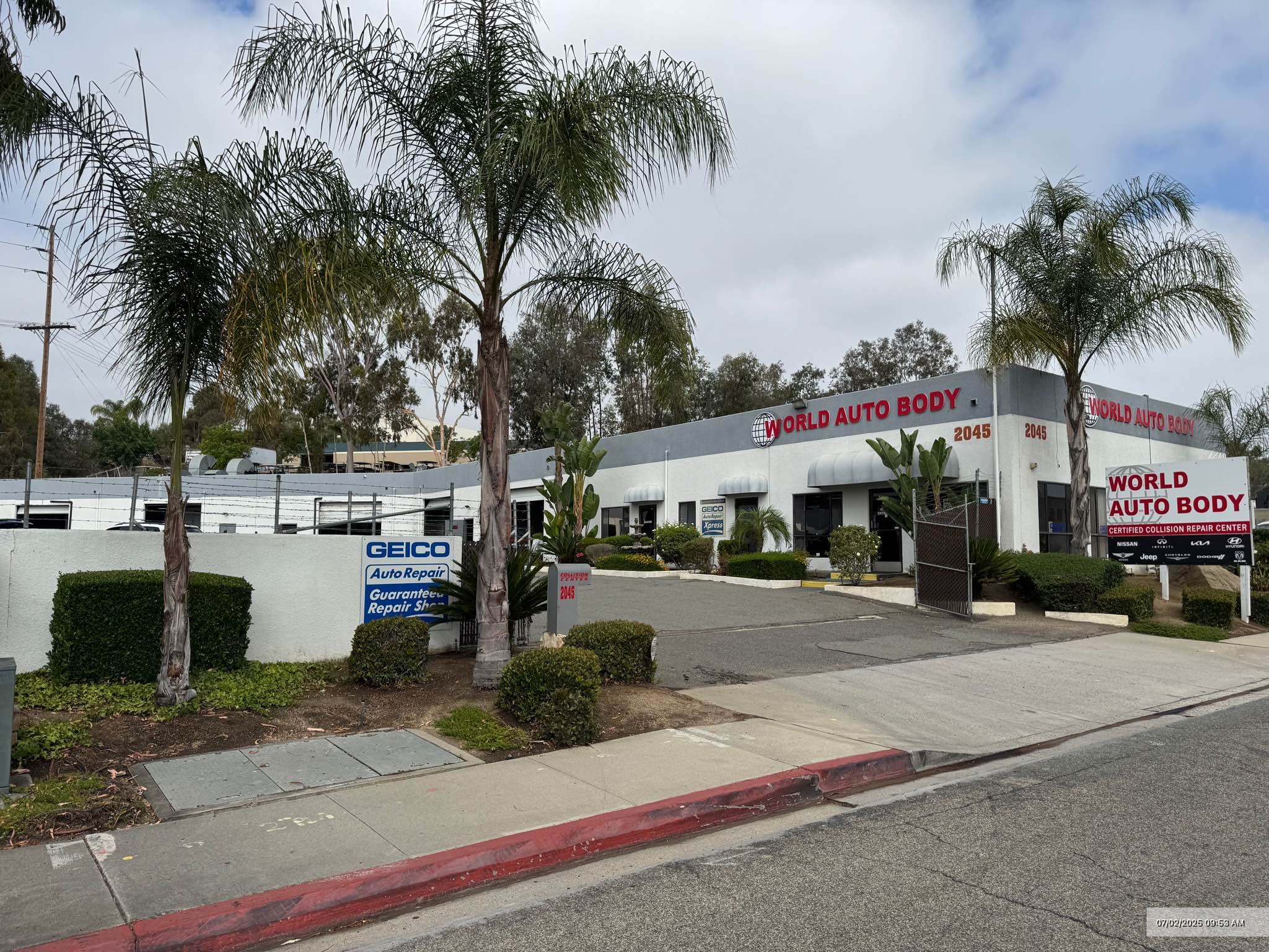 World Auto Body - Escondido gallery 1