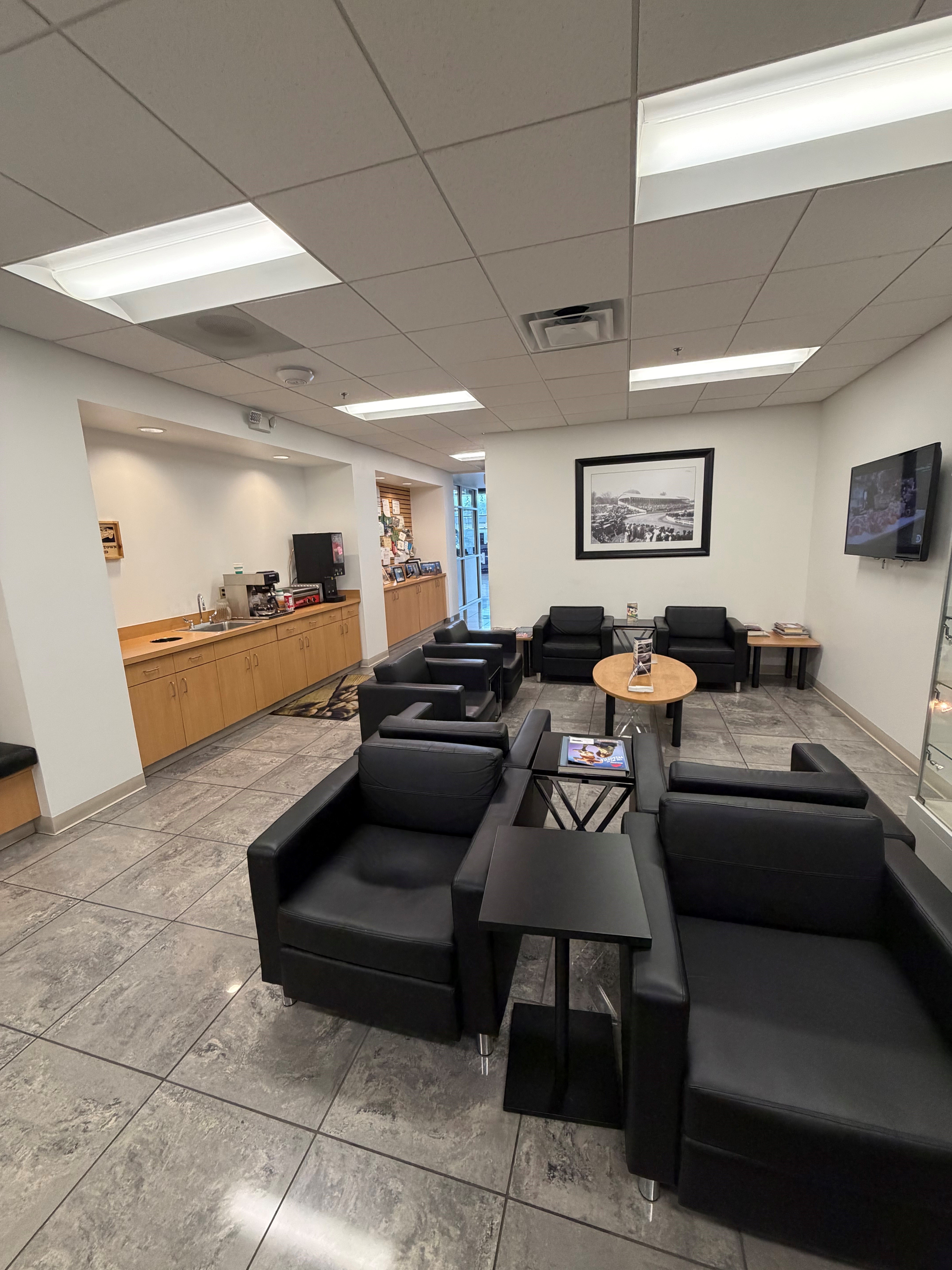 Hagerstown Ford Collision gallery 2