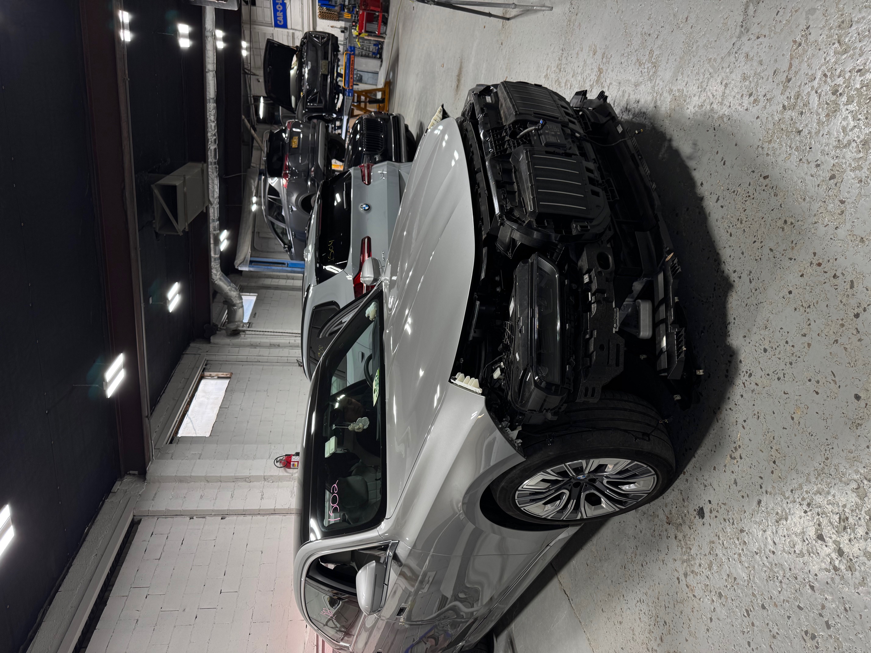 JJ Auto Body gallery 2
