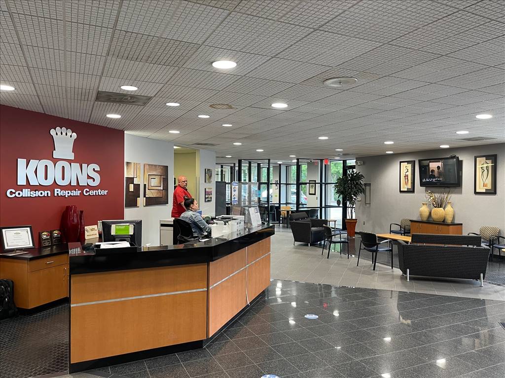 Koons Collision Center of Alexandria gallery 2