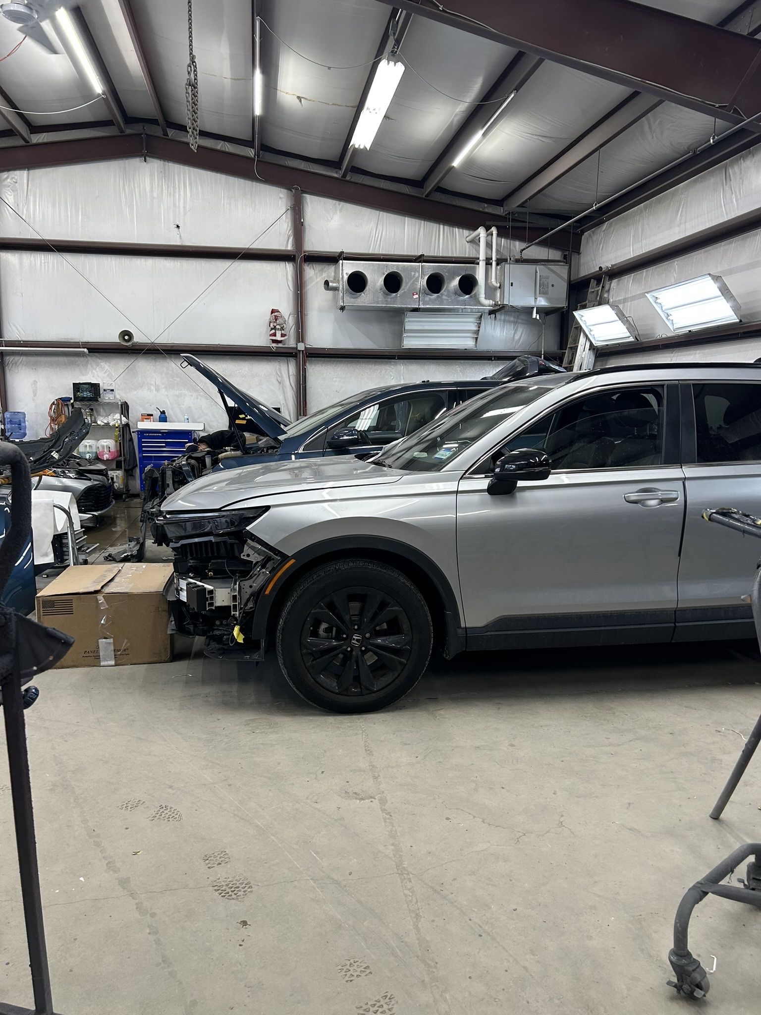 Manci's Body Shop gallery 3