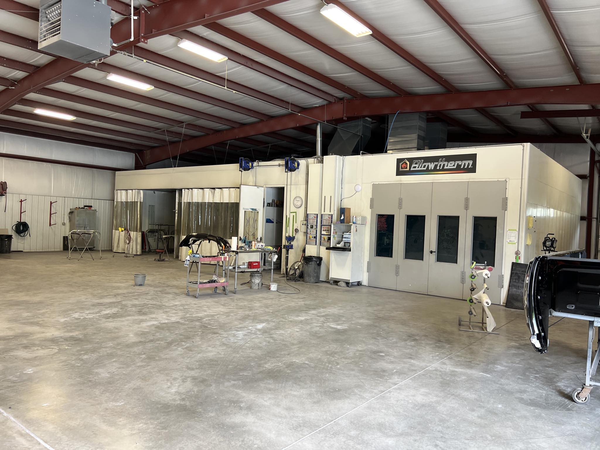 Stinnett Collision-Sevierville gallery 5