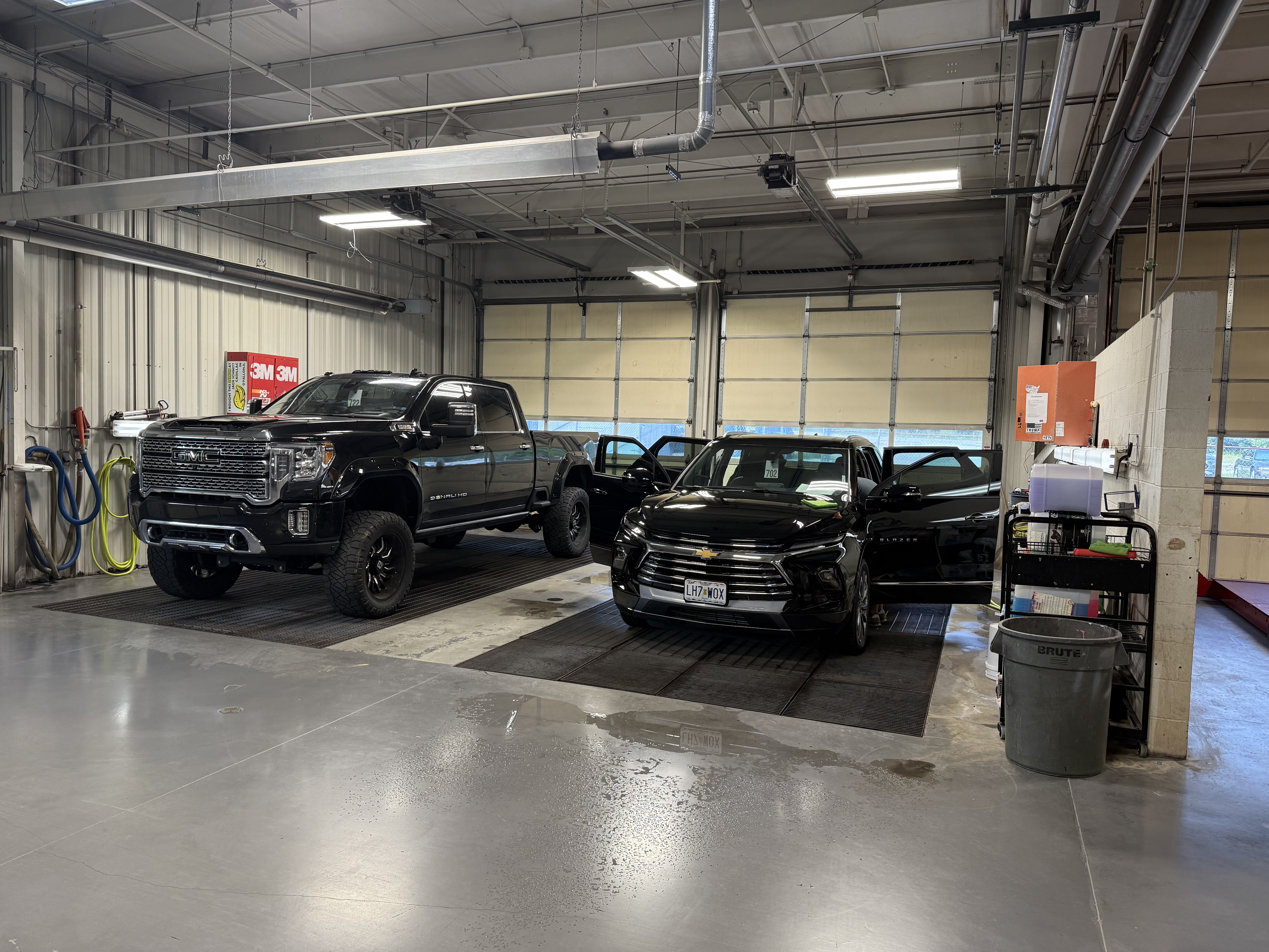 Sapaugh Auto Body gallery 4