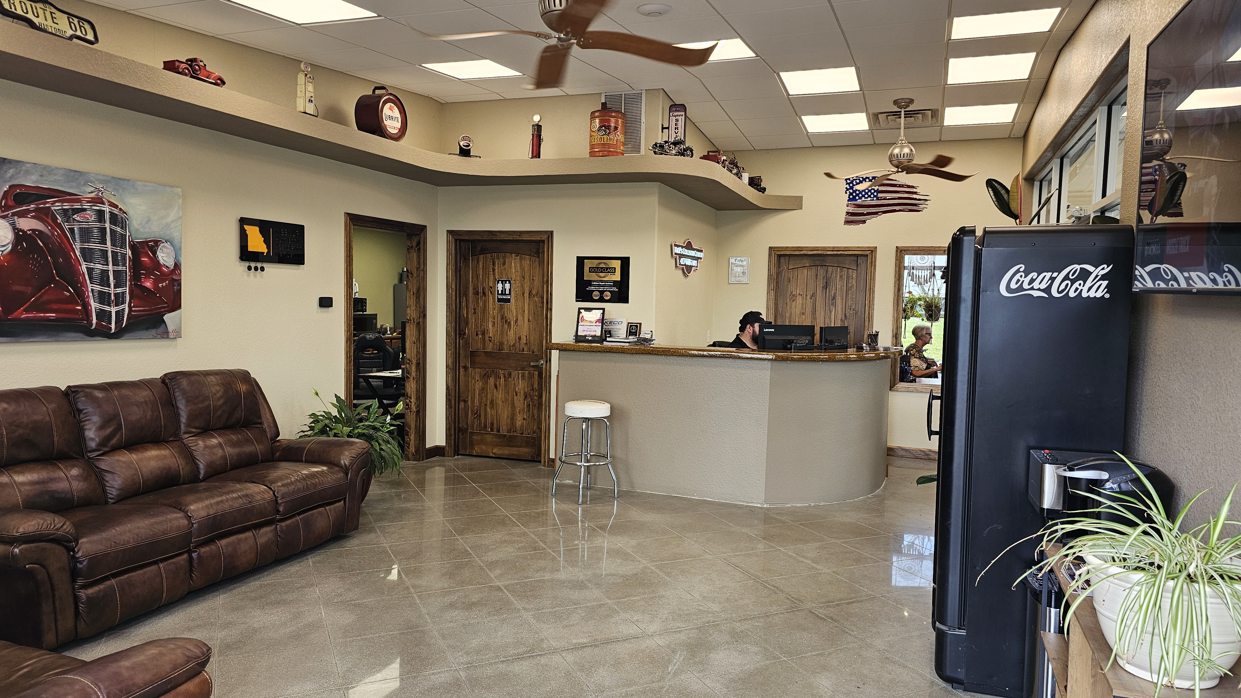 Kirk's Collision Center gallery 2